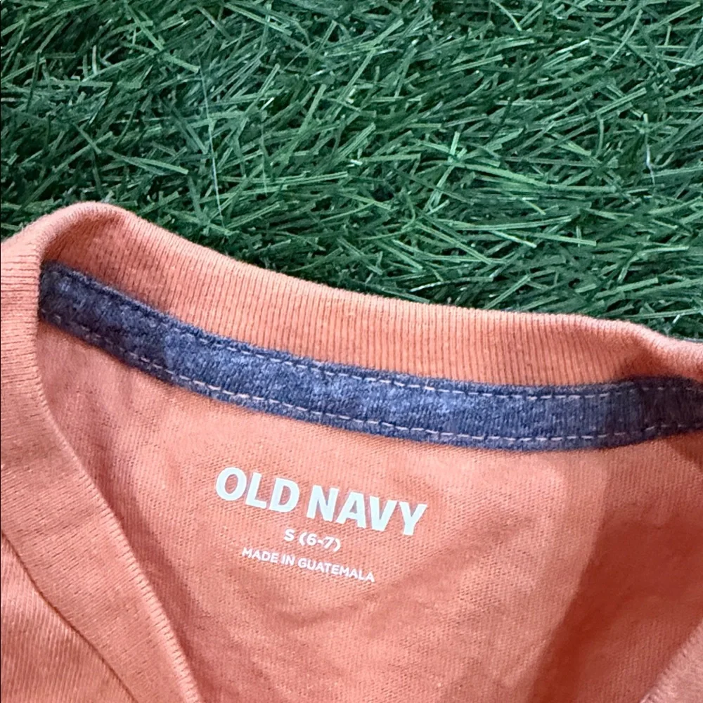 Boys Old Navy Long Sleeve Tshirt